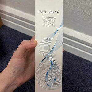 Estee Lauder Micro Essence Treatment Lotion With Bio-Ferment 200ml